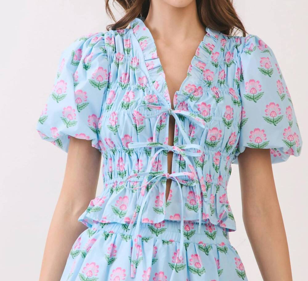 NEW TCEC floral print ruffle trim puff sleeve tie front top in blue